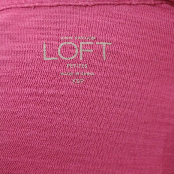 LOFT Deep V-Neck Roll Sleeve T-Shirt XS Petite - Picture 8 of 9